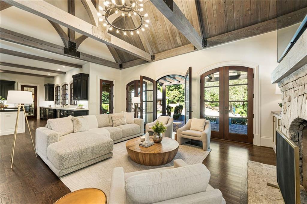 Atlanta Country Club - Residential