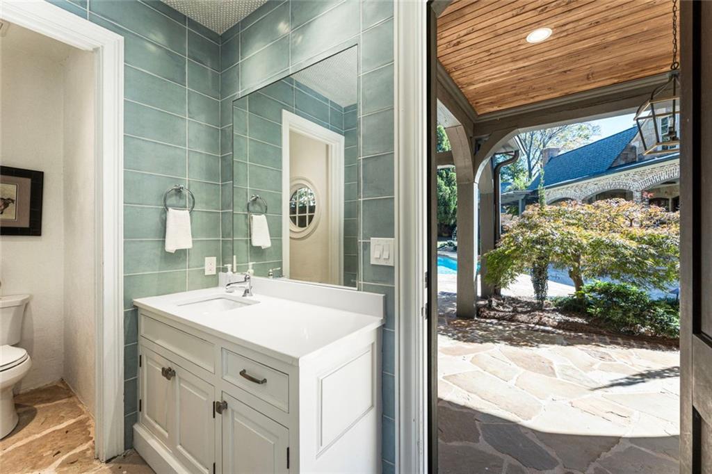 Atlanta Country Club - Residential