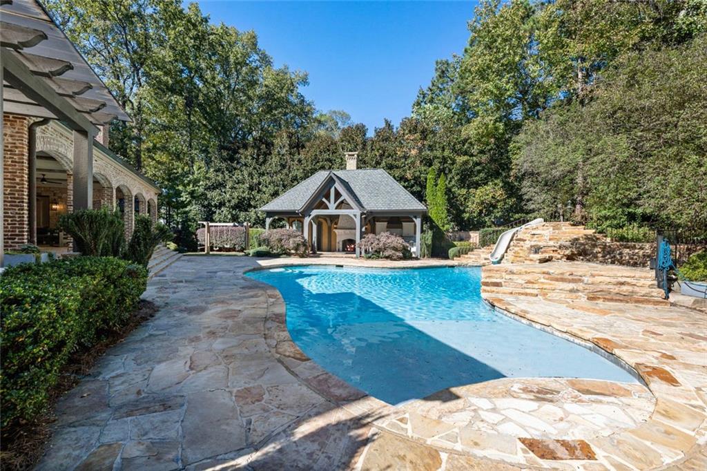 Atlanta Country Club - Residential