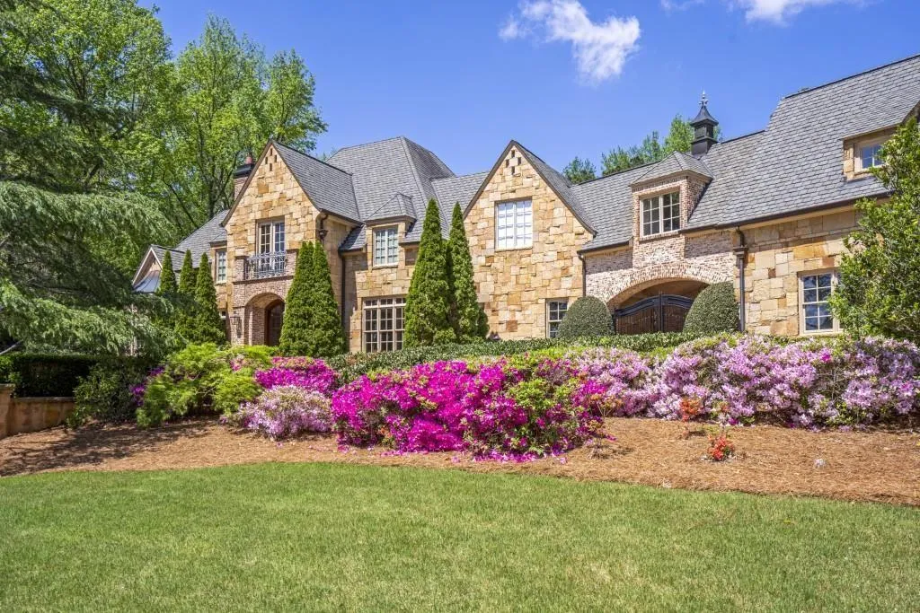 Marietta, Georgia 30067, United States, 7 Bedrooms Bedrooms, ,8 BathroomsBathrooms,Residential,Active,232521