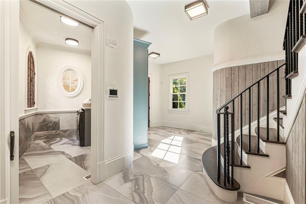 Atlanta Country Club - Residential