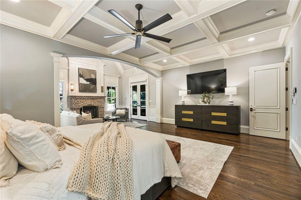 Atlanta Country Club - Residential