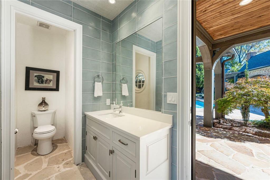 Atlanta Country Club - Residential