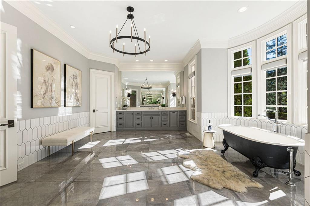 Atlanta Country Club - Residential