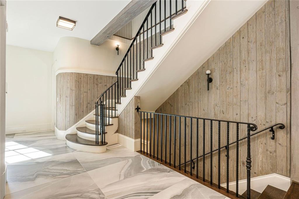 Atlanta Country Club - Residential