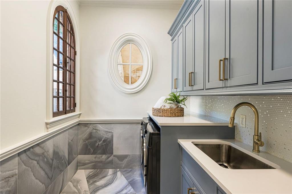 Atlanta Country Club - Residential