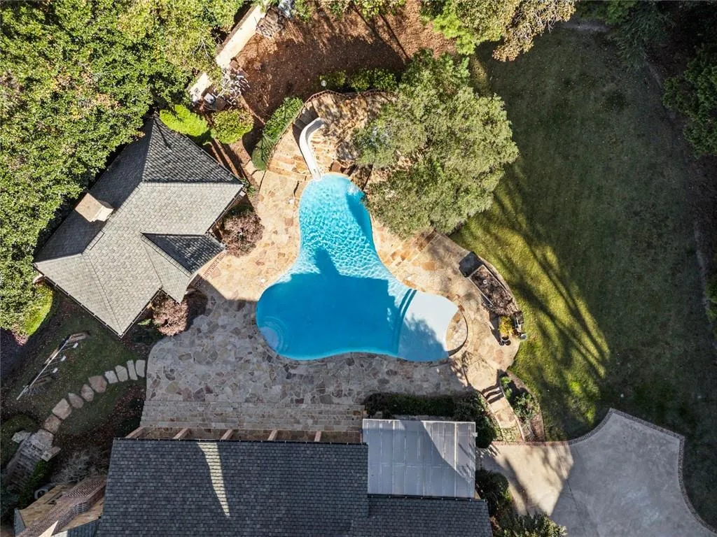 Marietta, Georgia 30067, United States, 7 Bedrooms Bedrooms, ,8 BathroomsBathrooms,Residential,Active,232521