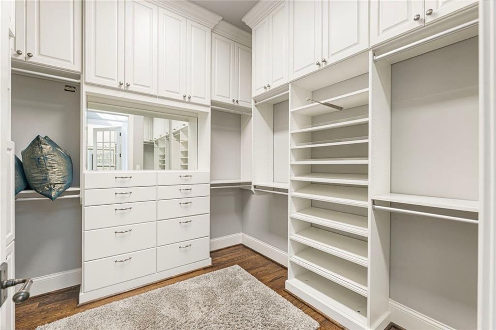 Atlanta Country Club - Residential