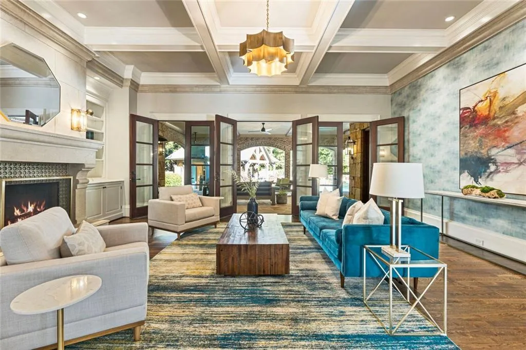 Marietta, Georgia 30067, United States, 7 Bedrooms Bedrooms, ,8 BathroomsBathrooms,Residential,Active,232521