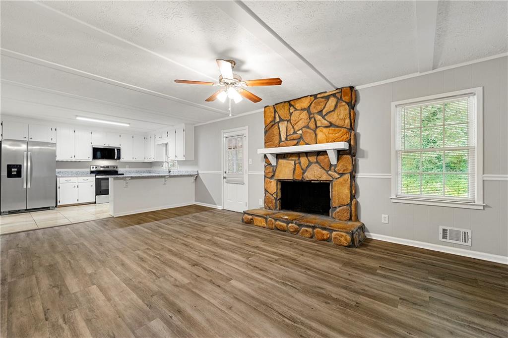 2140 Spalding Drive