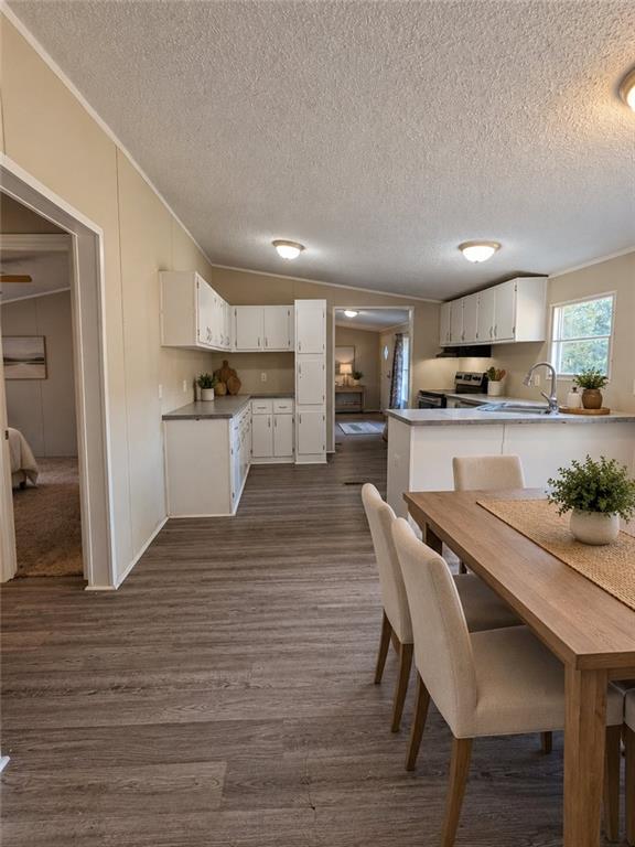 129 Holly Creek Drive