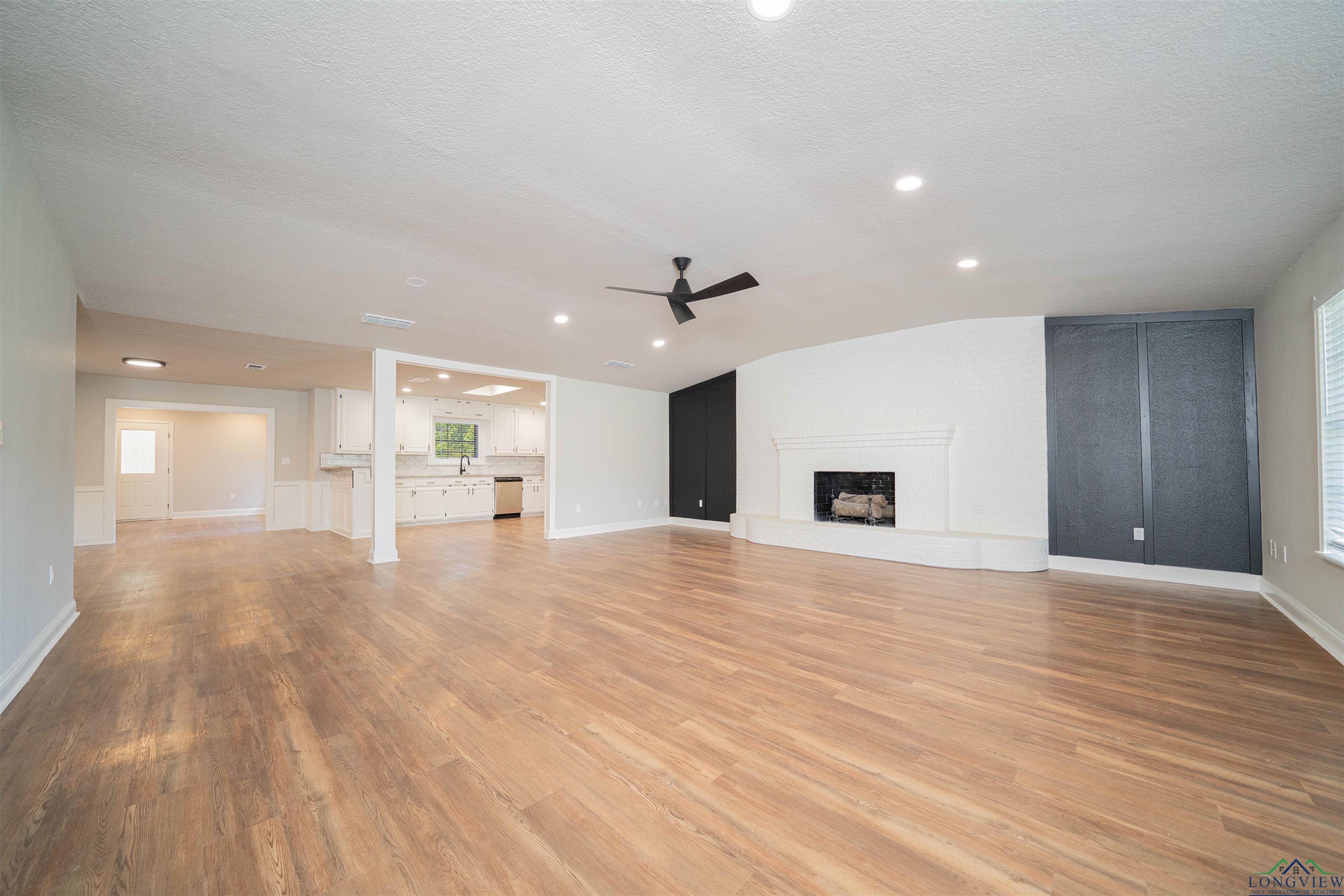 291 Taylor George Rd, Longview, Texas image 2