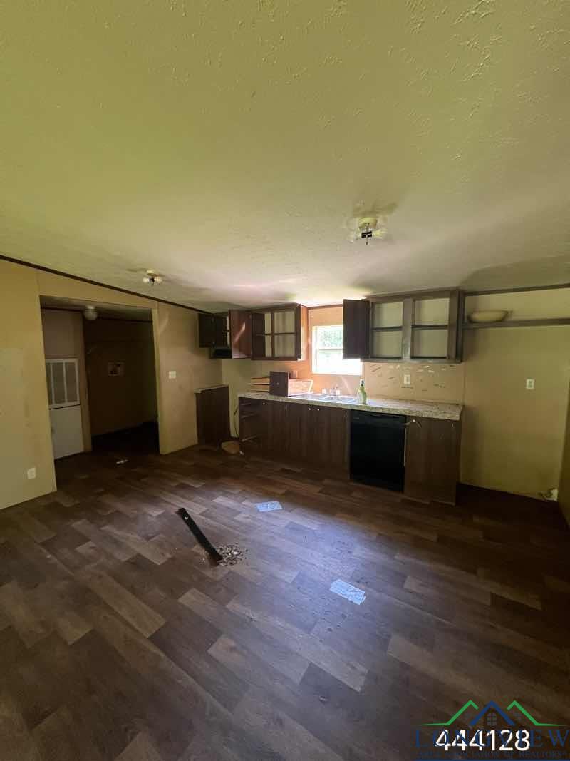 625 Delores St, Vidor, Texas image 6