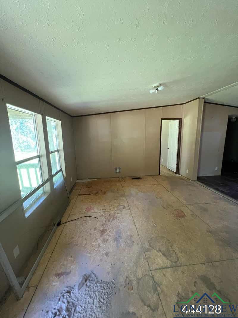 625 Delores St, Vidor, Texas image 4