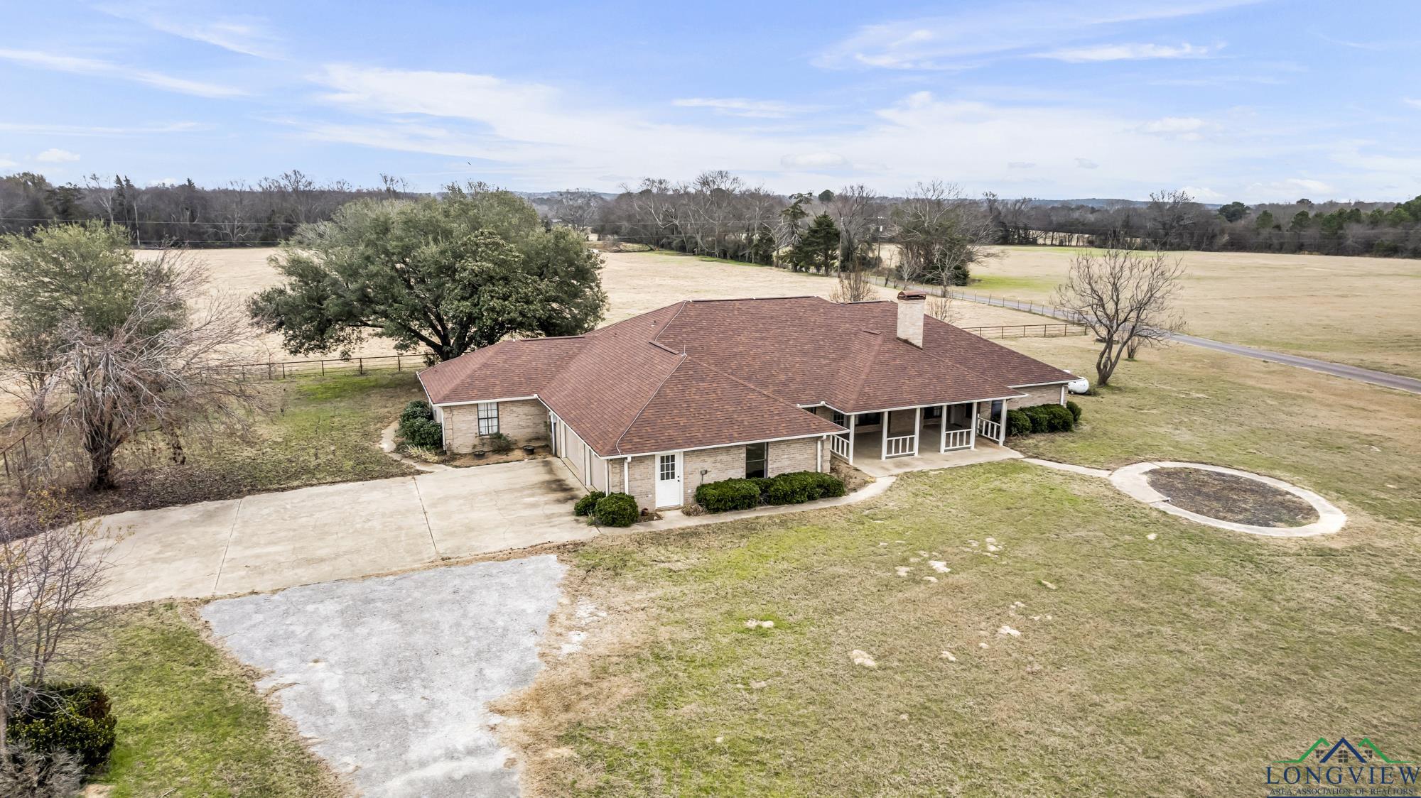 222 Cr 3548, Hawkins, Texas image 3