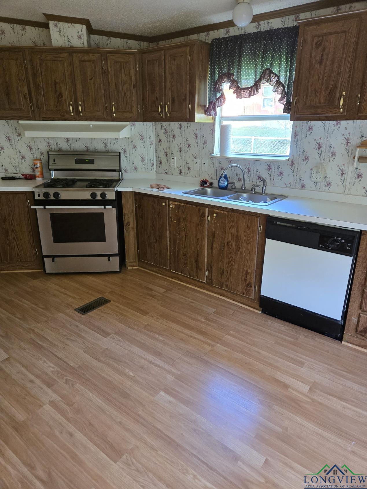 135 Cr 1628, Jacksonville, Texas image 6