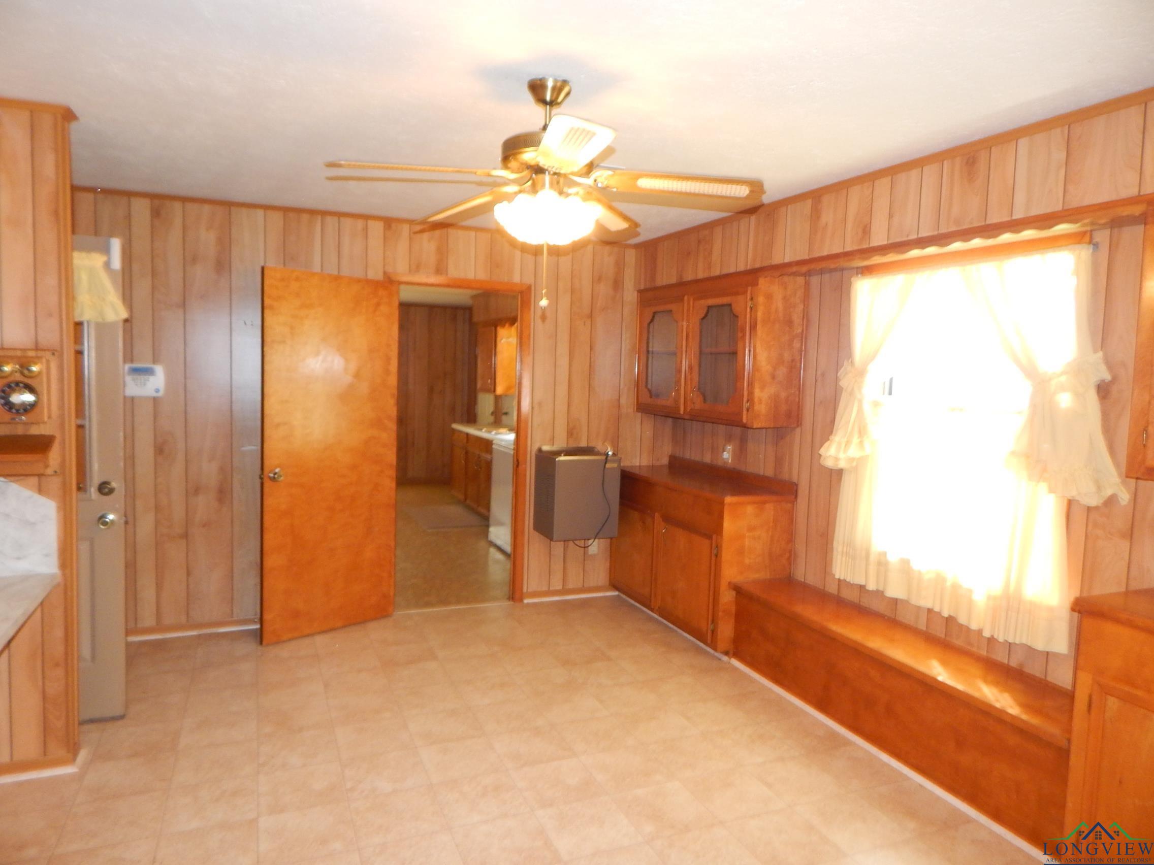 3091 Chipmunk Rd, Gilmer, Texas image 11