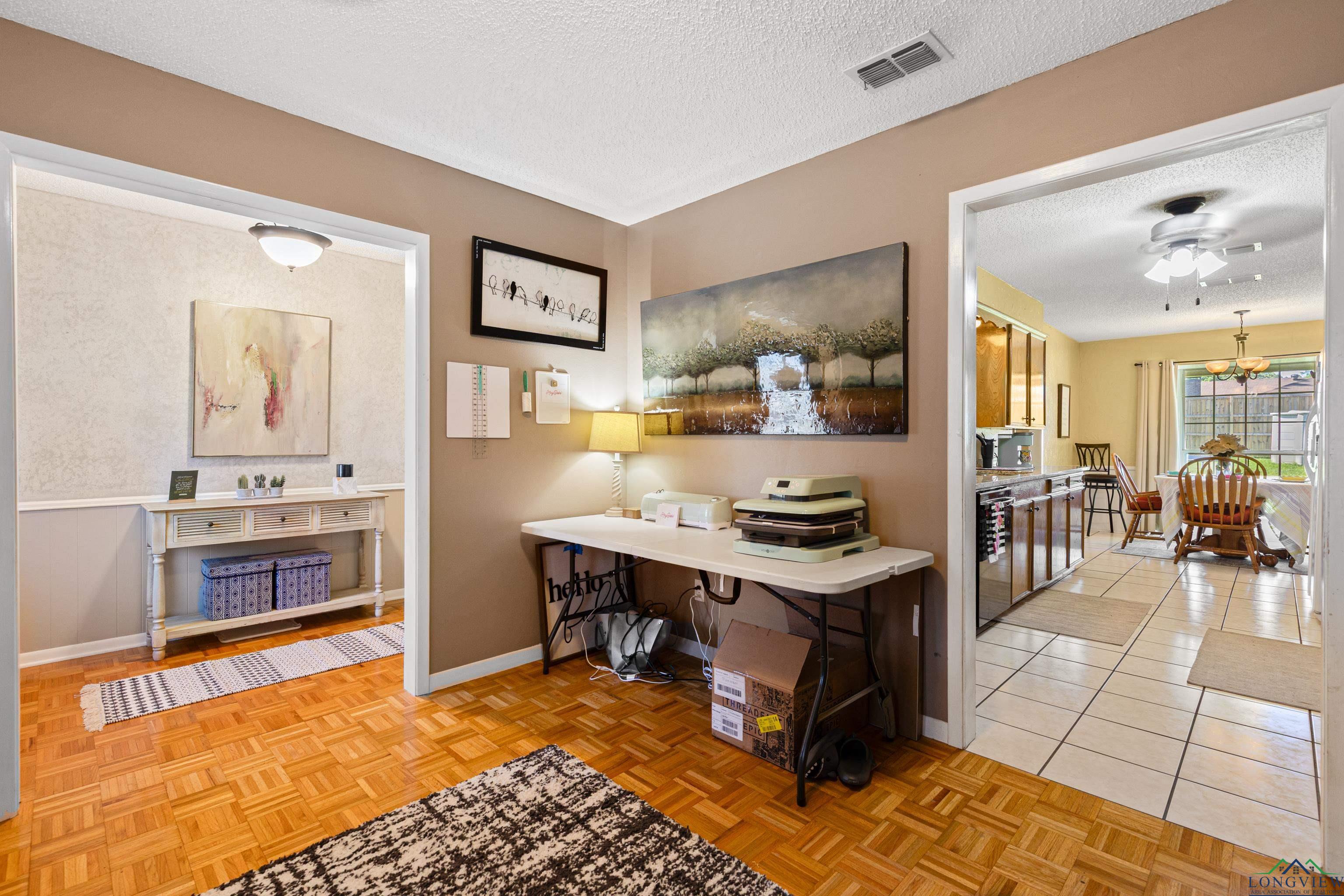 624 Green Oak Dr, Longview, Texas image 13