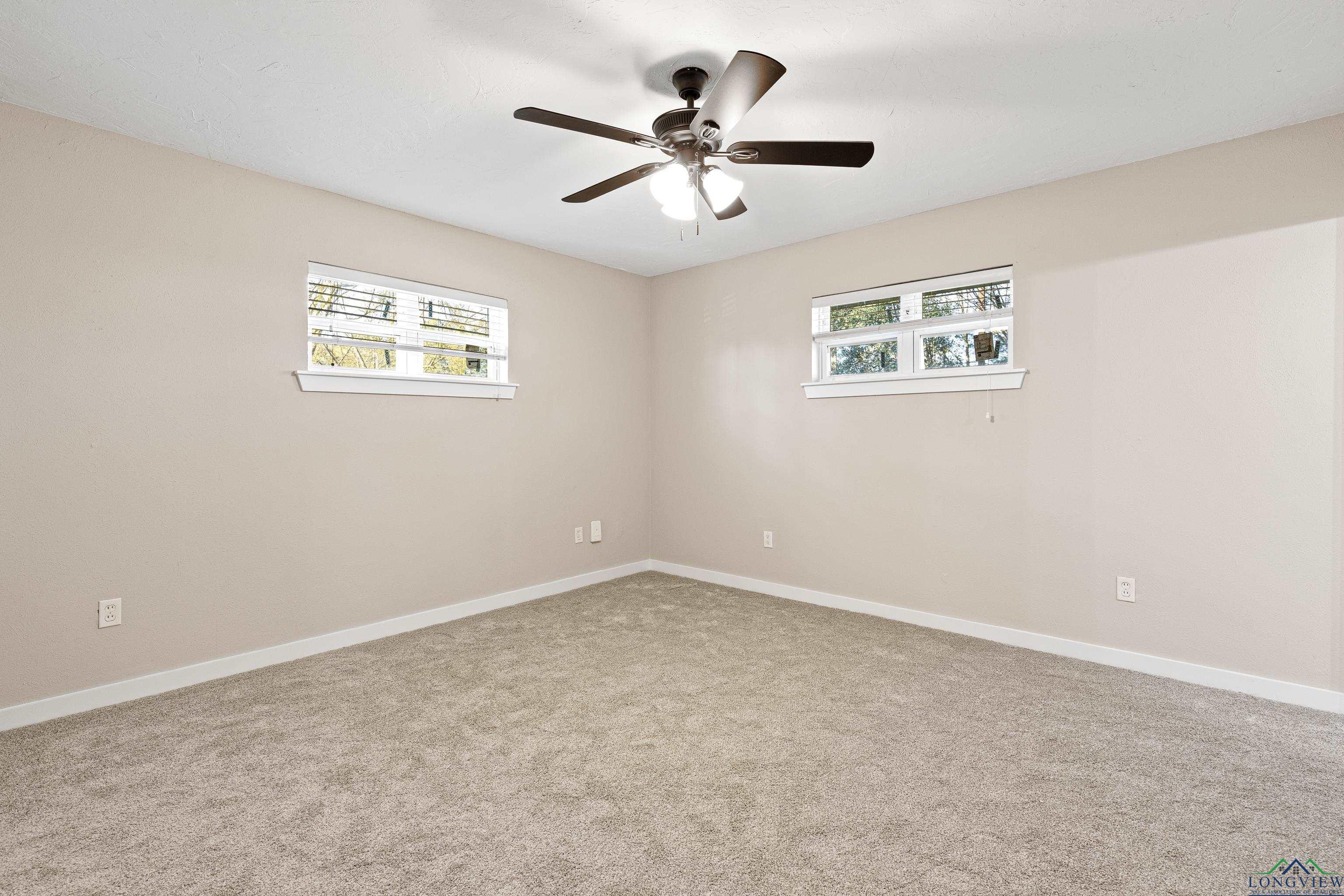 605 Daniel Street, Gladewater, Texas image 31
