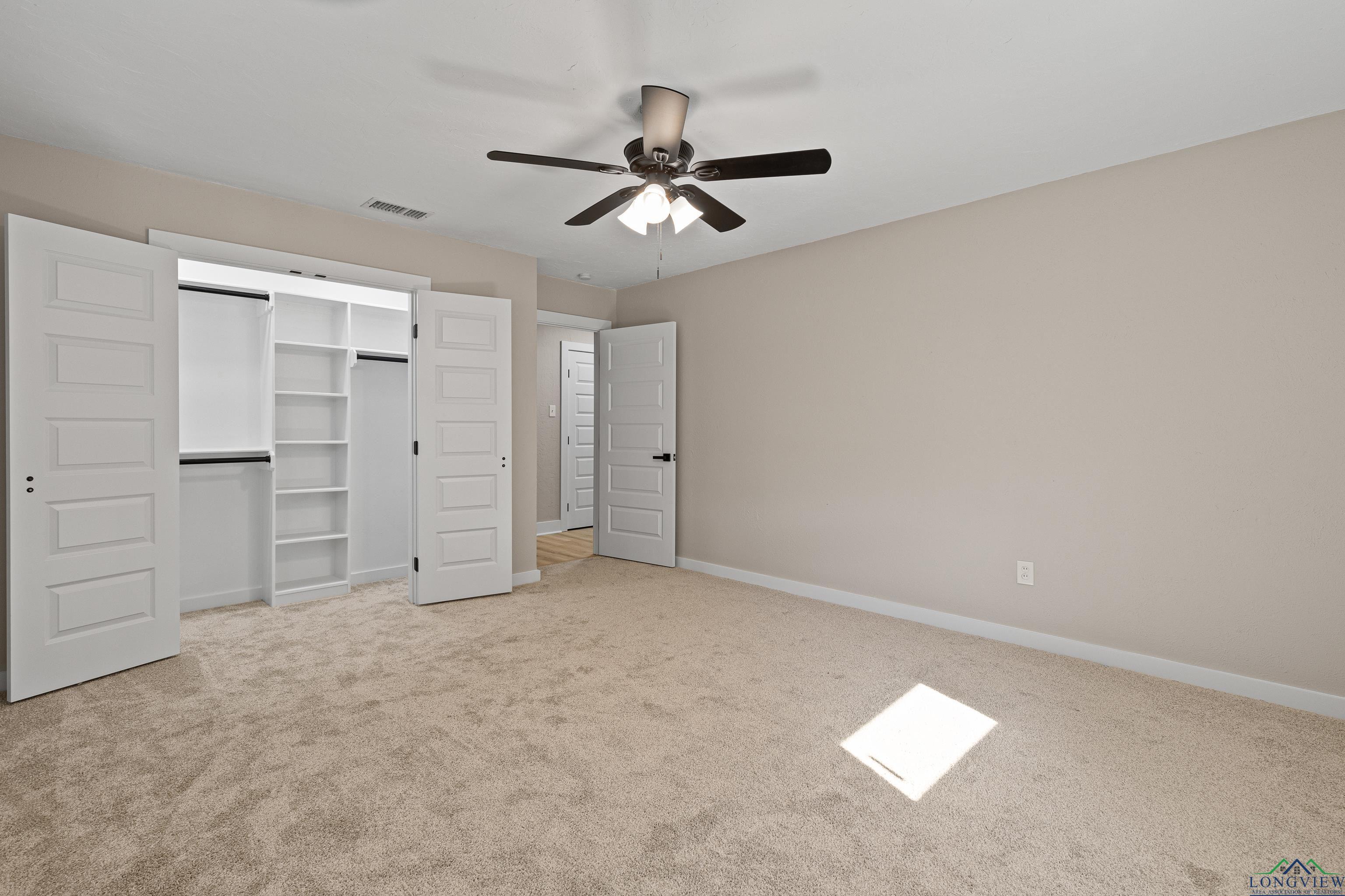 605 Daniel Street, Gladewater, Texas image 30