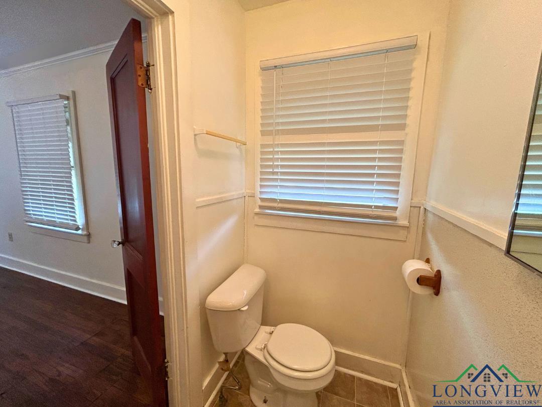 110 North St, Douglassville, Texas image 11