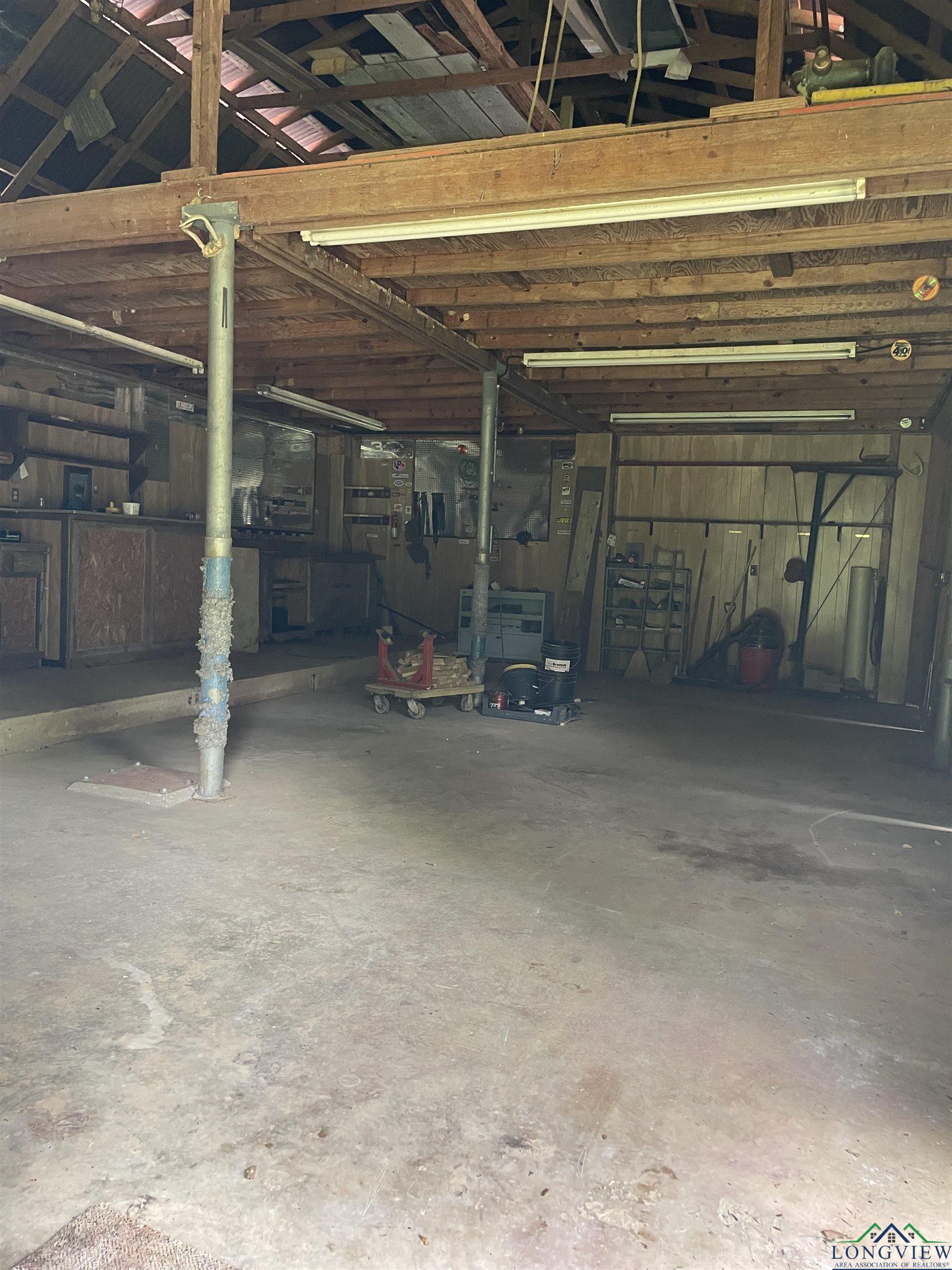 7341 Fm 2791, Atlanta, Texas image 25