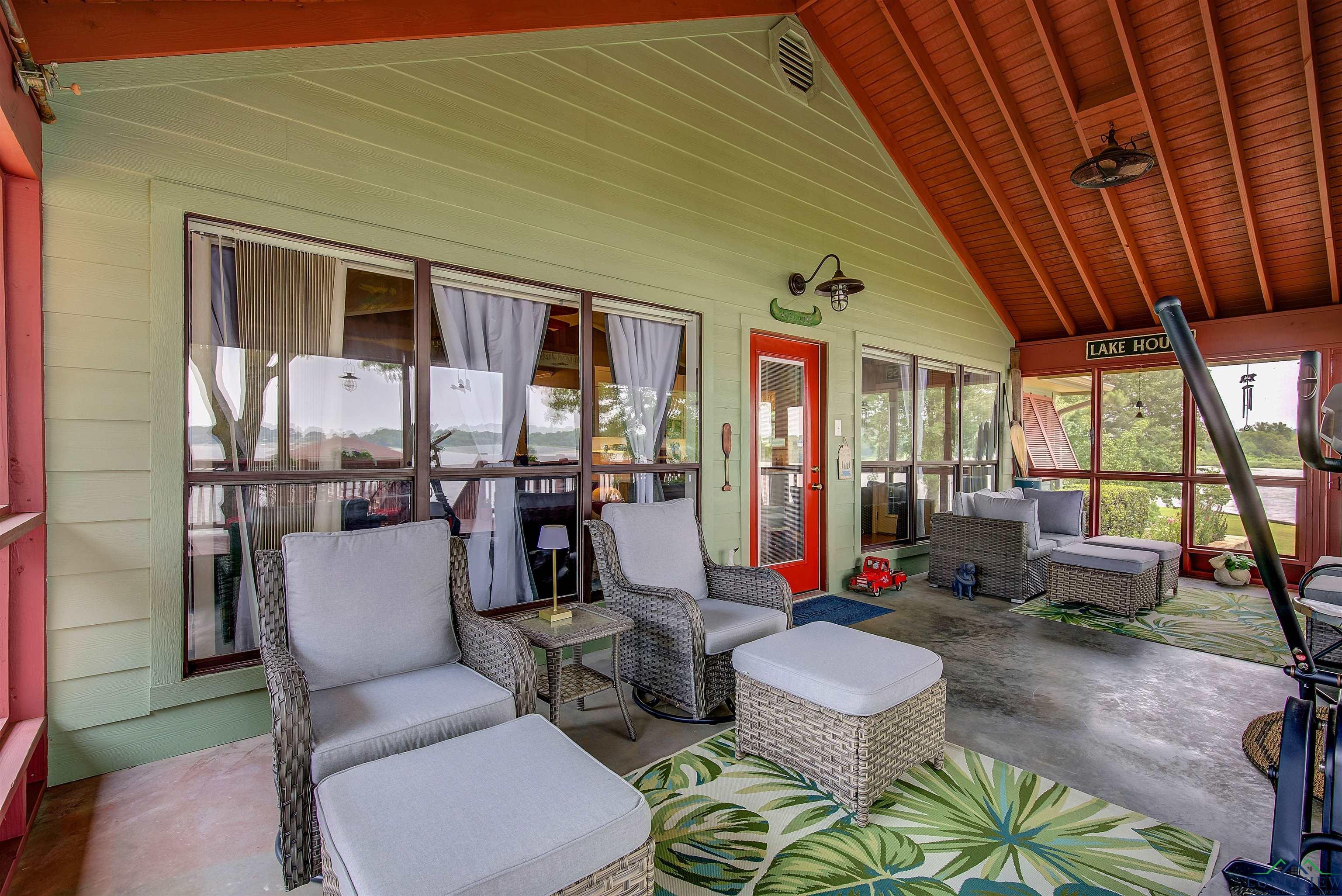 209 Rocky Point Rd, Mount Vernon, Texas image 22