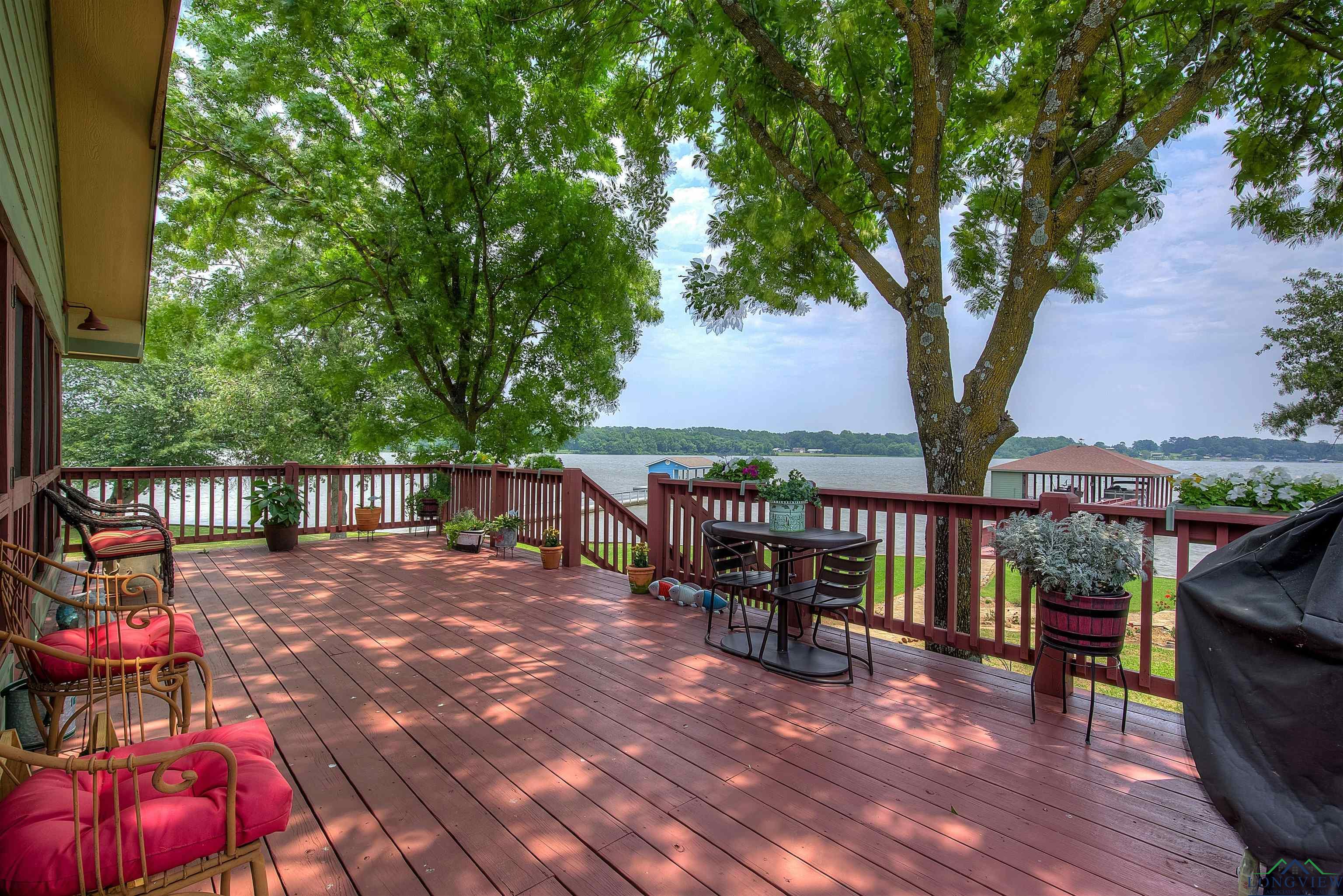 209 Rocky Point Rd, Mount Vernon, Texas image 24