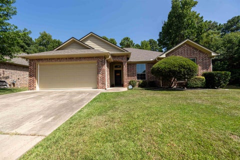 Homes For Sale - 329 Bois D'arc St<br/> Hallsville, TX 75650