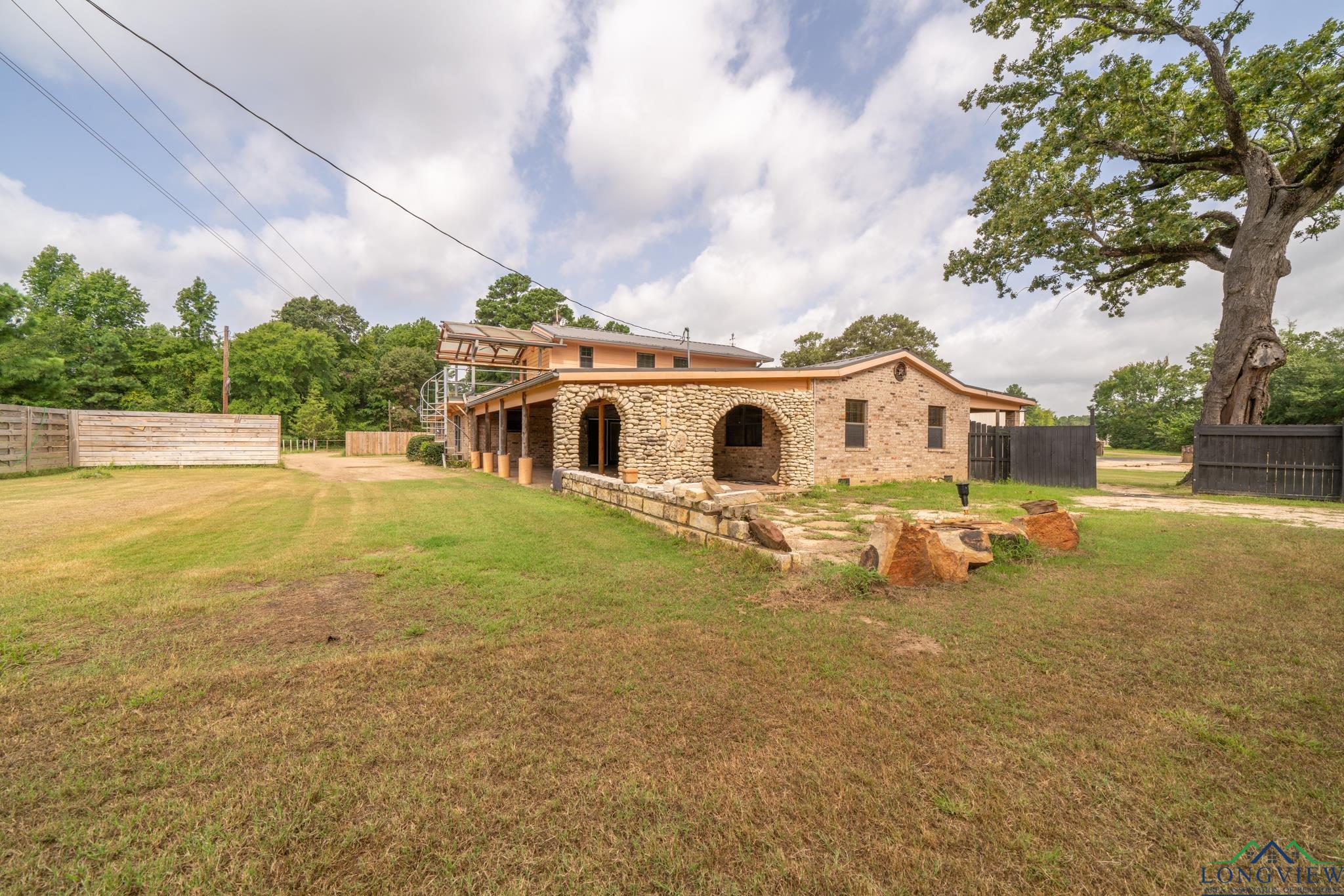 111 Cleerewoods Rd, Avinger, Texas image 37