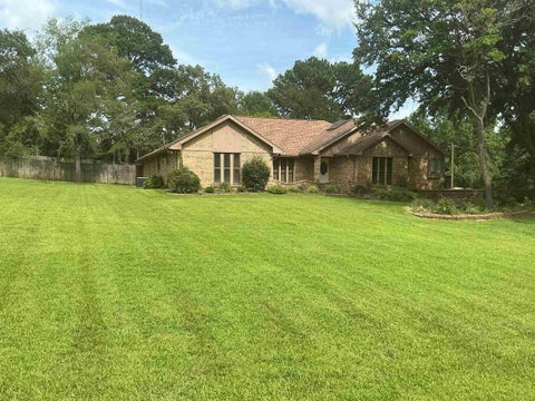 Homes For Sale - 692 Sunnybrook Dr<br/> Gregg County, Longview, TX 75605