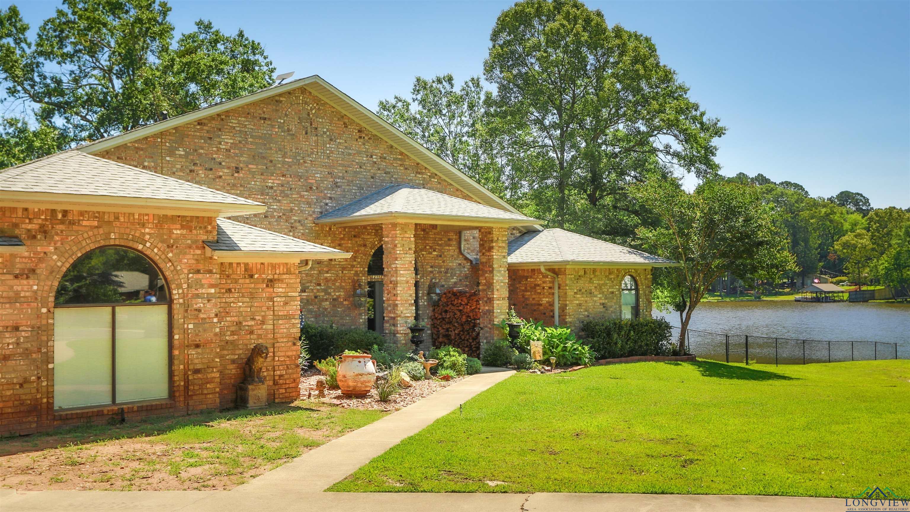 107 Kelly Ct, Marshall, Texas image 3