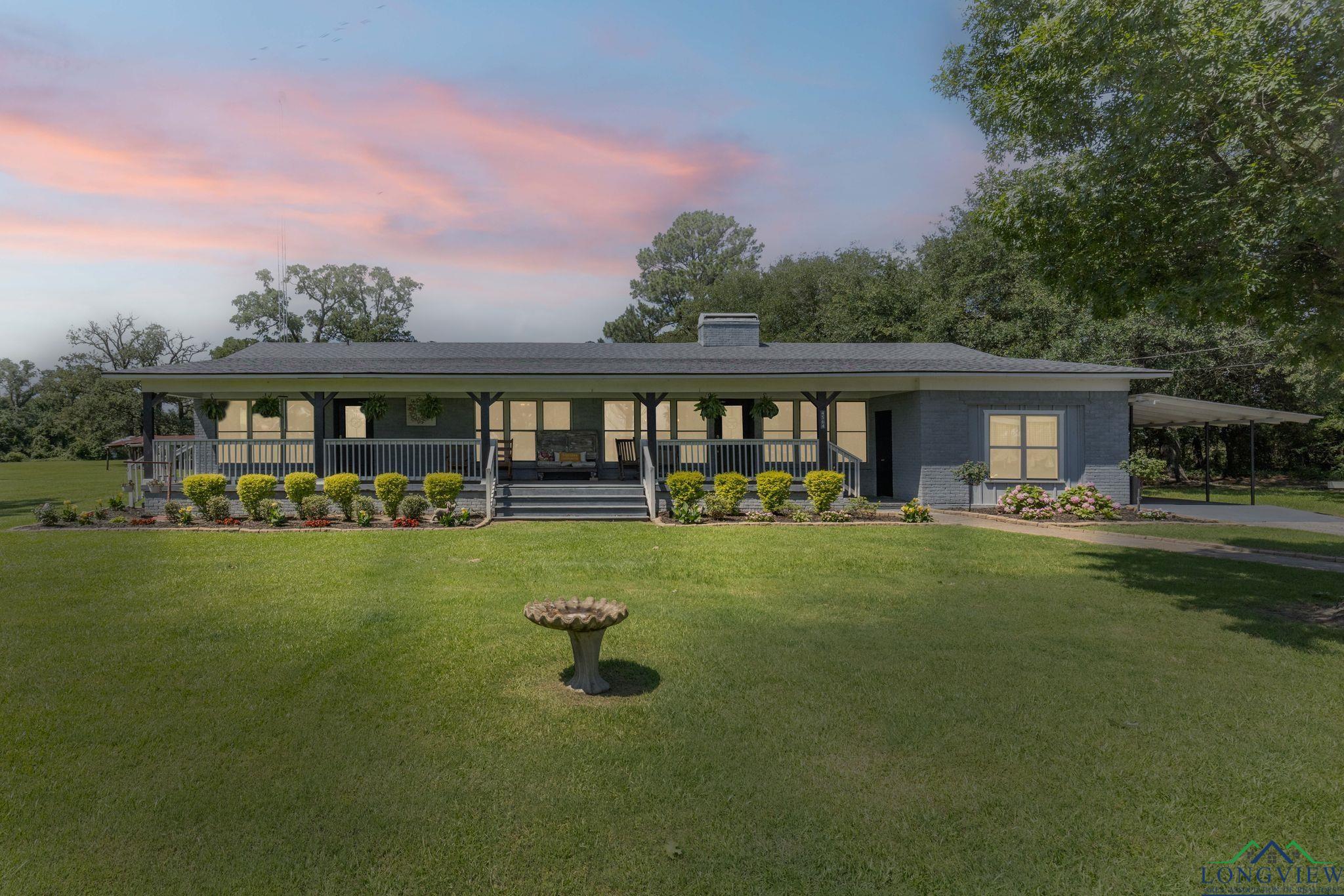 4564 Sh 110, Grand Saline, Texas image 2