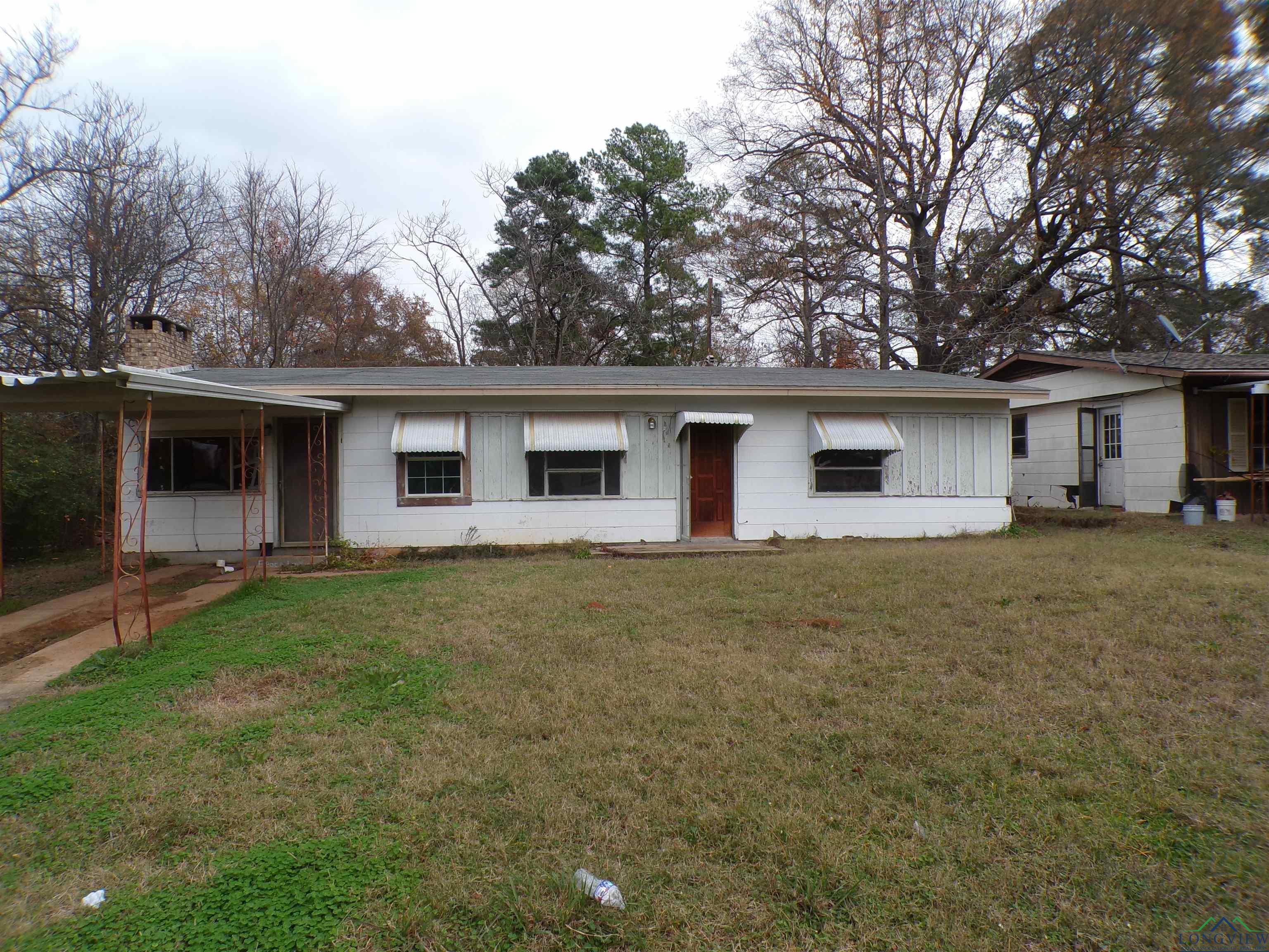 262 Houston St, Lone Star, Texas image 1