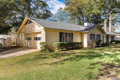 A home in Longview