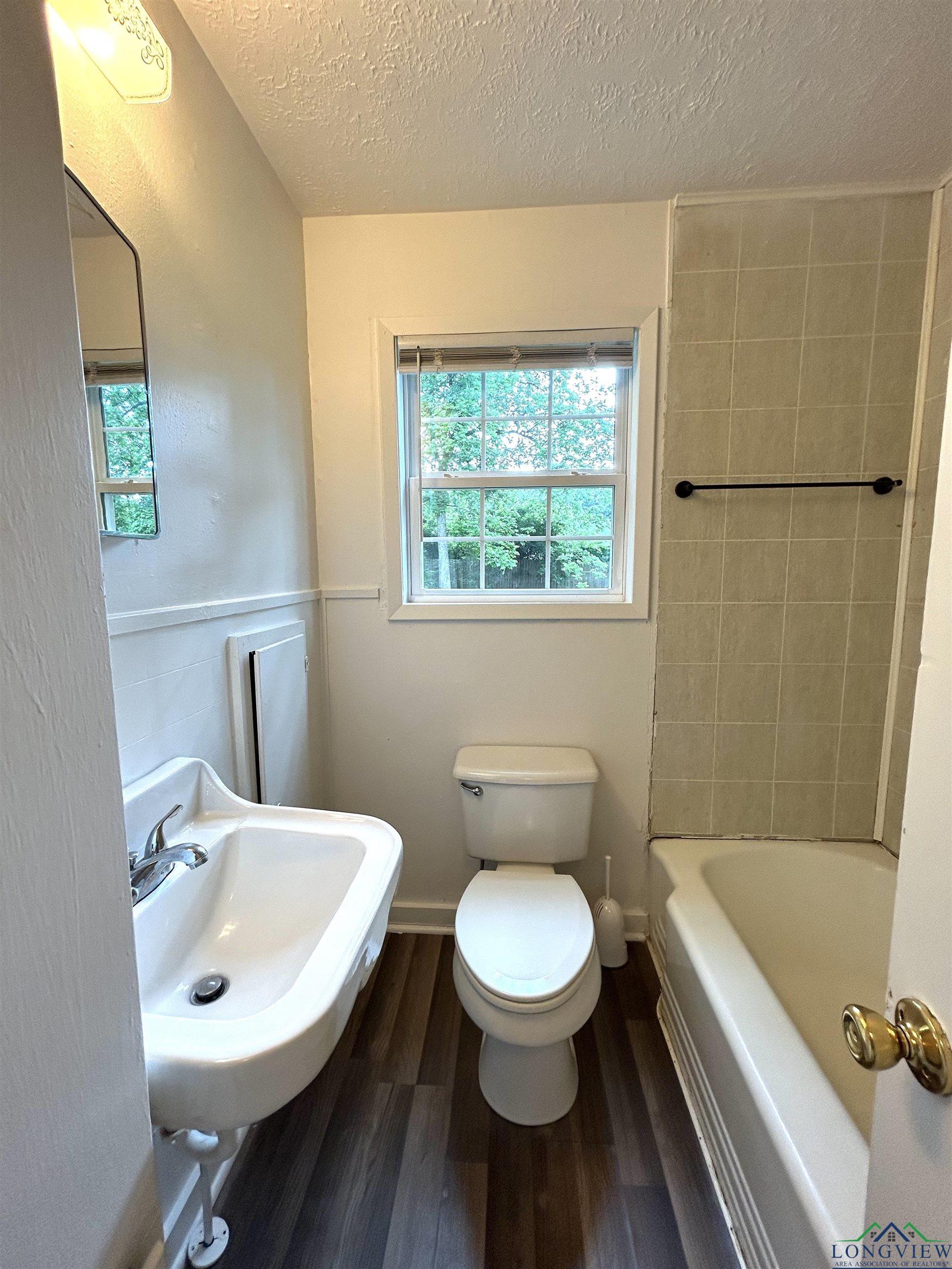 313 Kilgore Drive, Henderson, Texas image 15