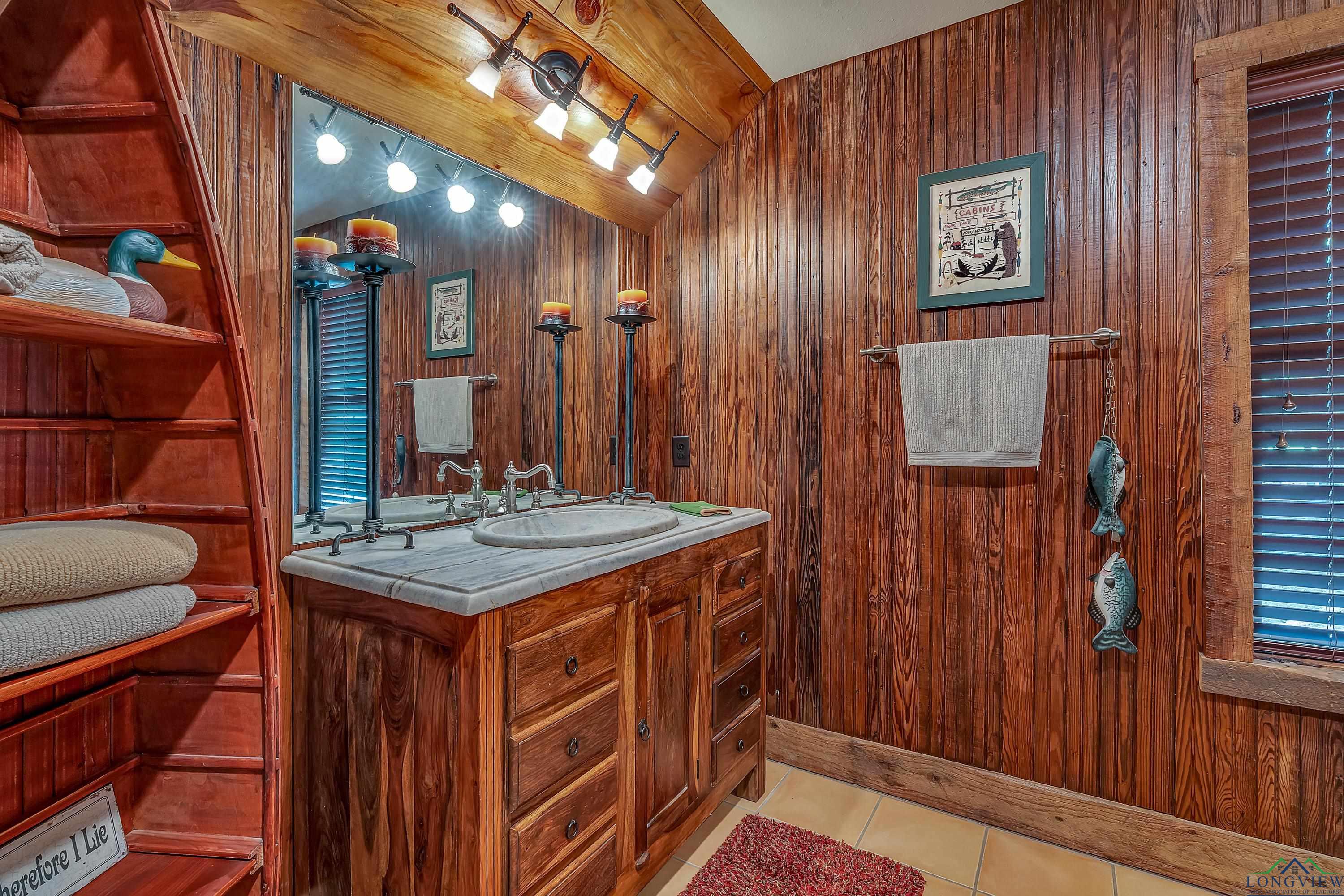 1355 Snapdragon Rd, Diana, Texas image 20