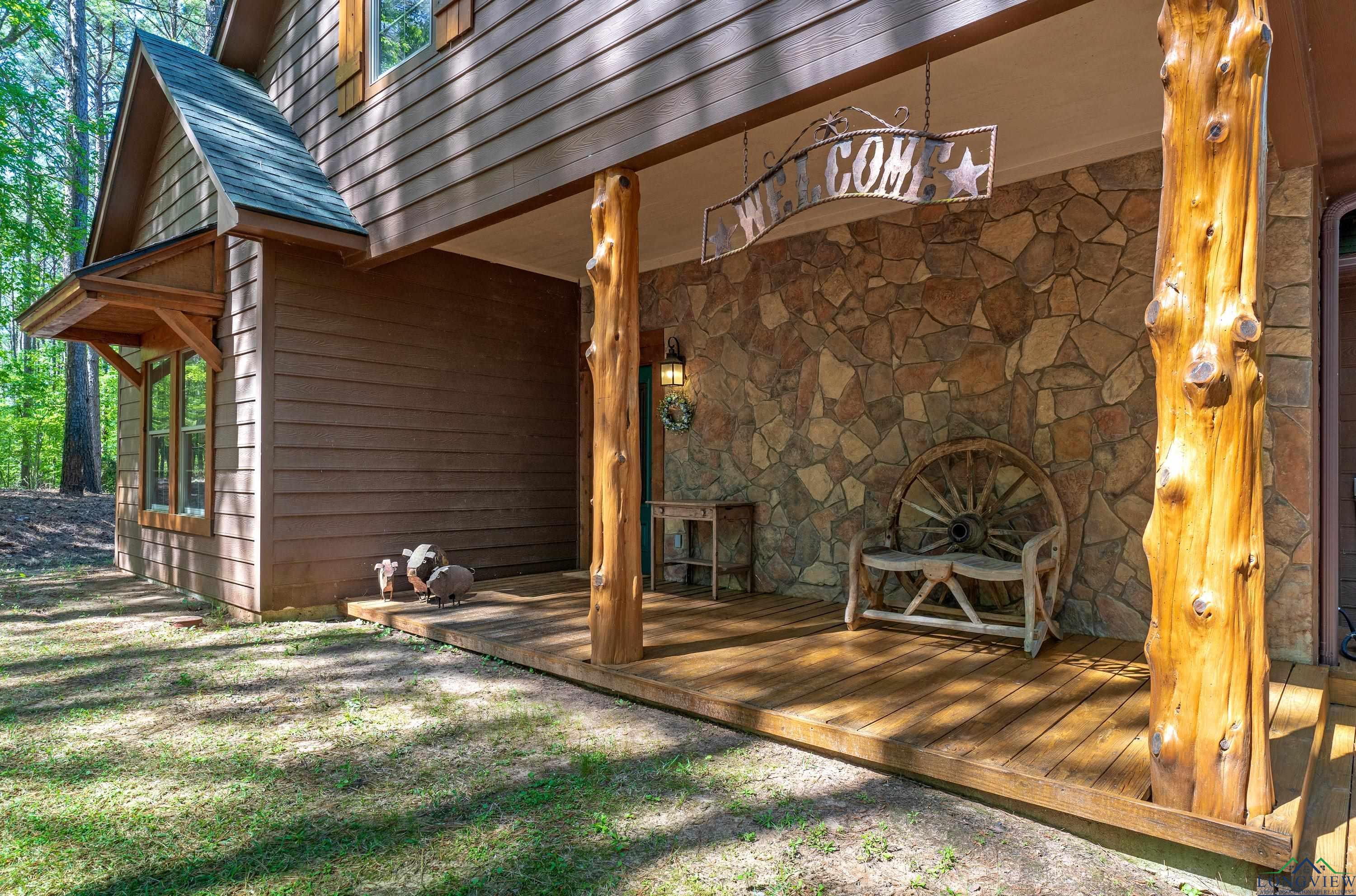 1355 Snapdragon Rd, Diana, Texas image 7