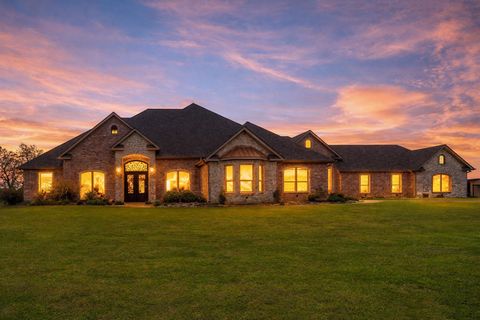 Homes For Sale - 135 Wendy Acres Ave<br/> Harrison County, Longview, TX 75602