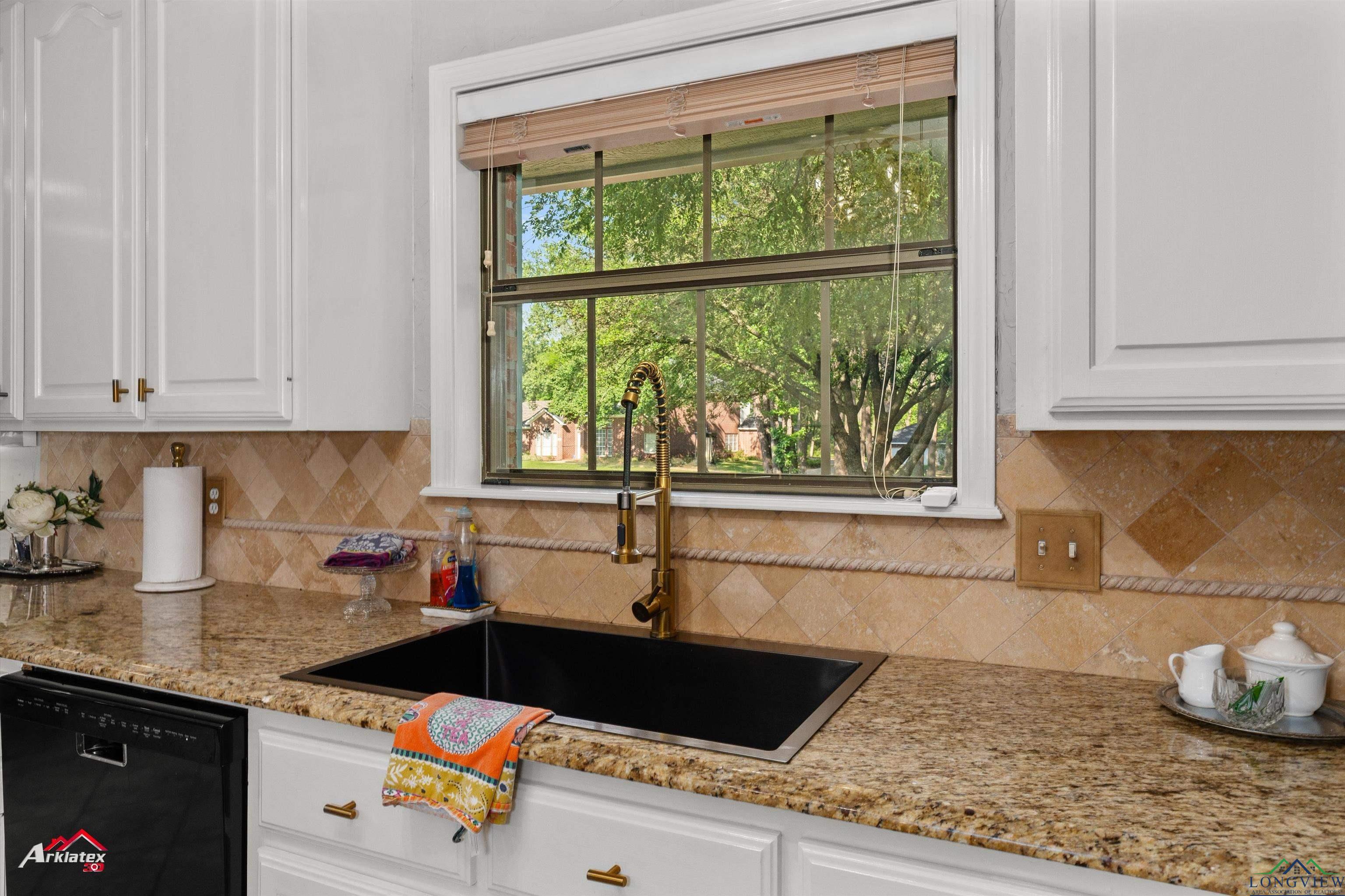 403 Yates St, Marshall, Texas image 19