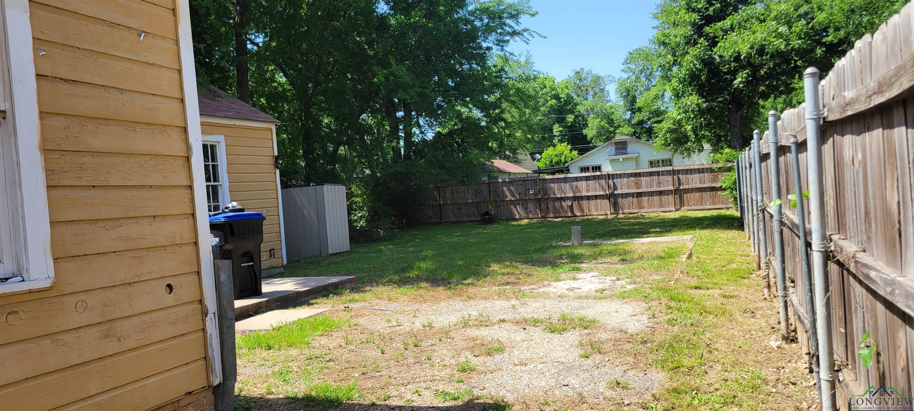 609 Idylwood Dr, Longview, Texas image 3