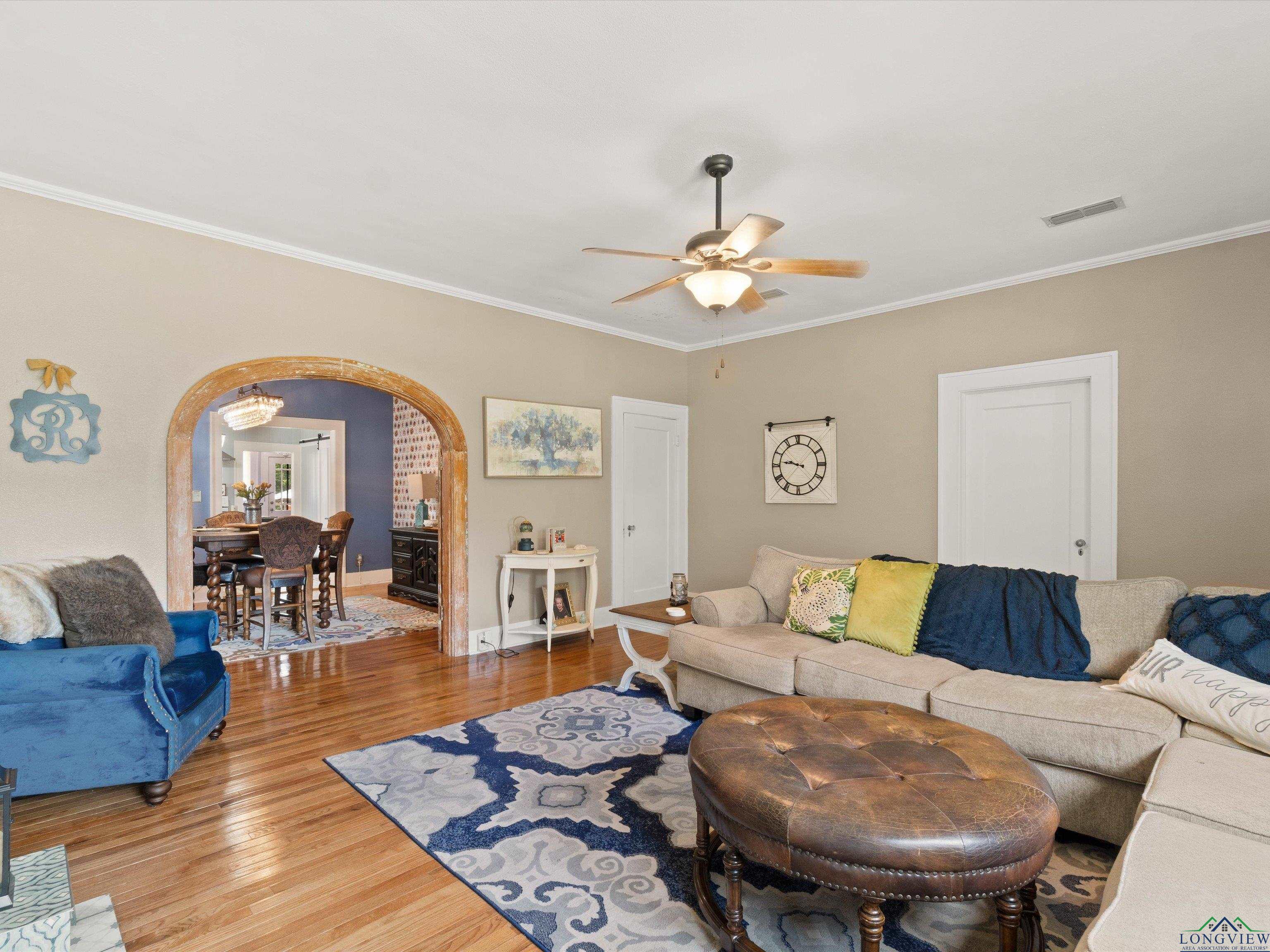 808 W Tyler St, Gilmer, Texas image 11