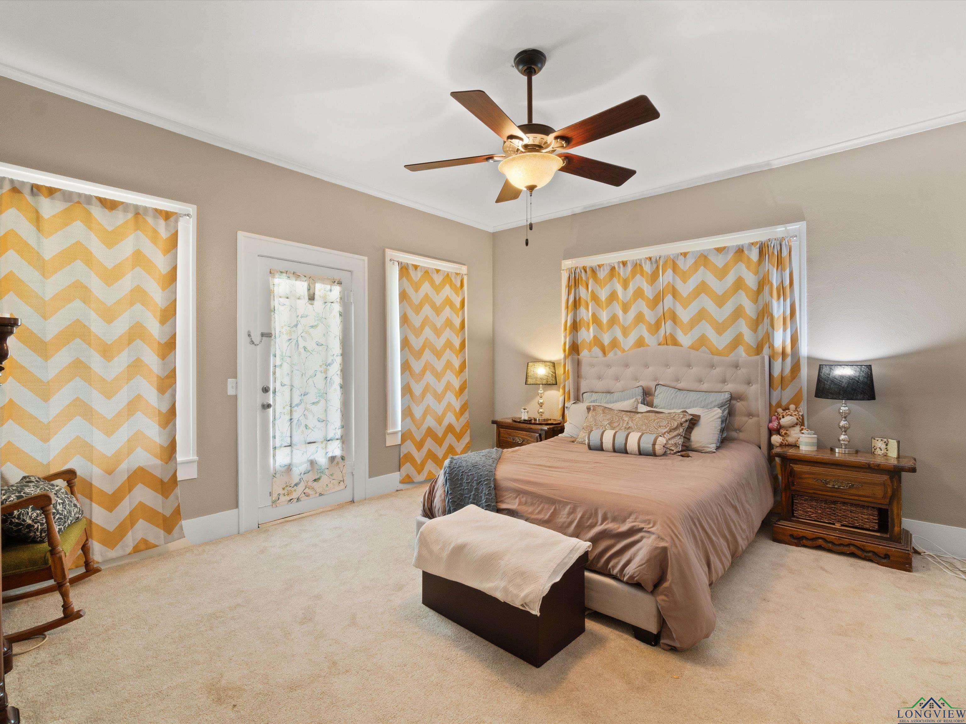 808 W Tyler St, Gilmer, Texas image 25