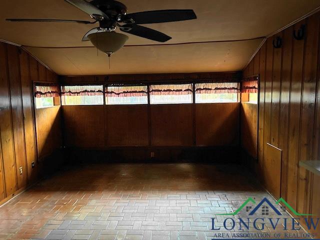 Jefferson, Texas 75657, United States, 3 Bedrooms Bedrooms, ,2 BathroomsBathrooms,Residential,Pending,59912