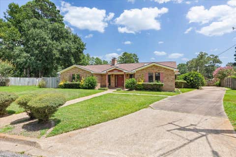 Homes For Sale - 900 Regency Dr<br/> Longview, TX 75604