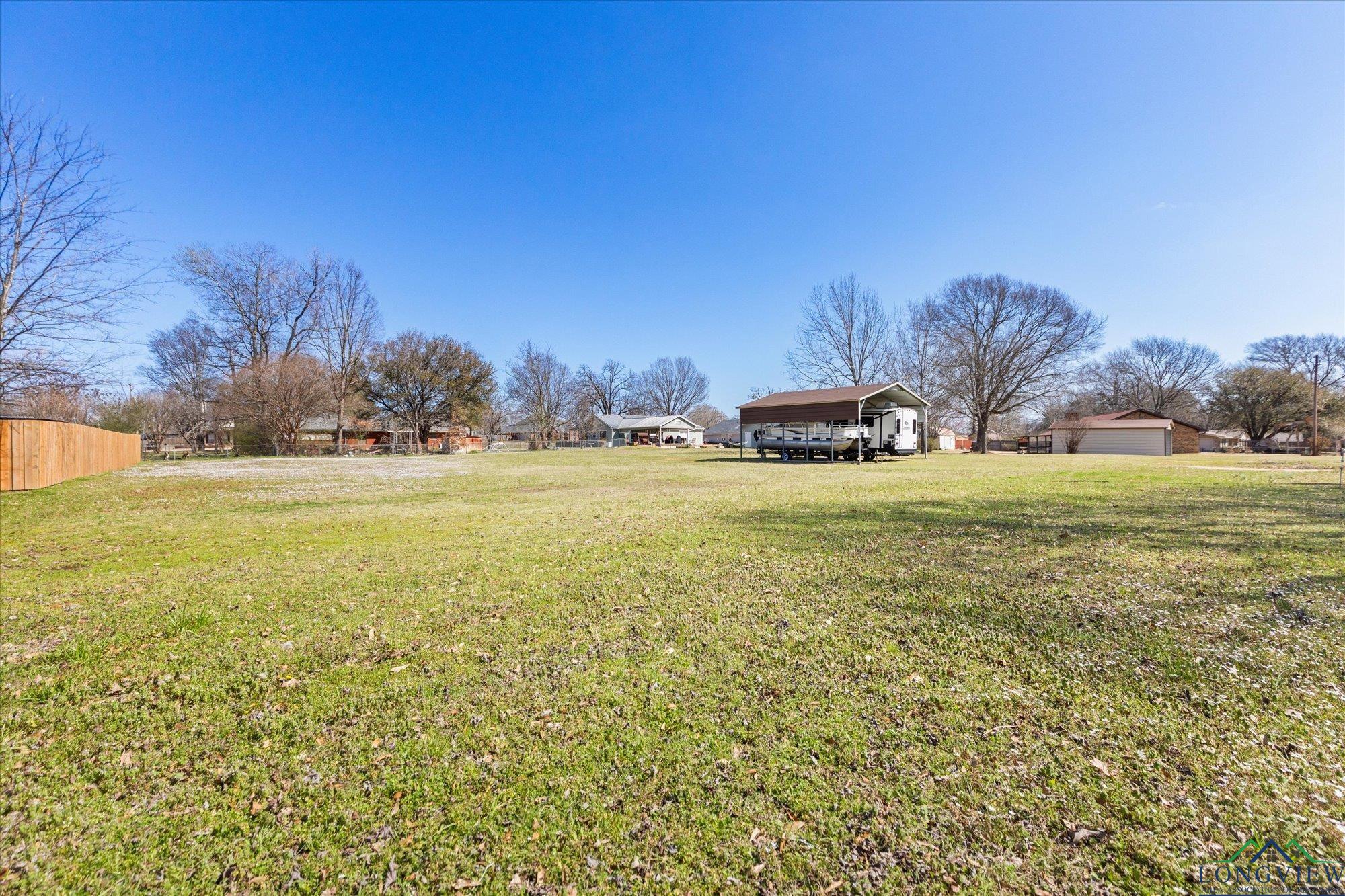 201 Terry St, White Oak, Texas image 32