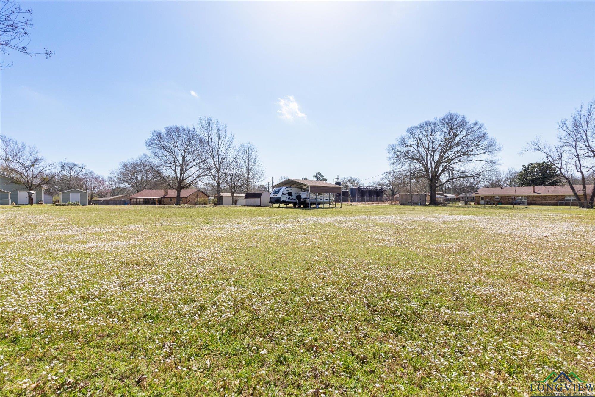 201 Terry St, White Oak, Texas image 33