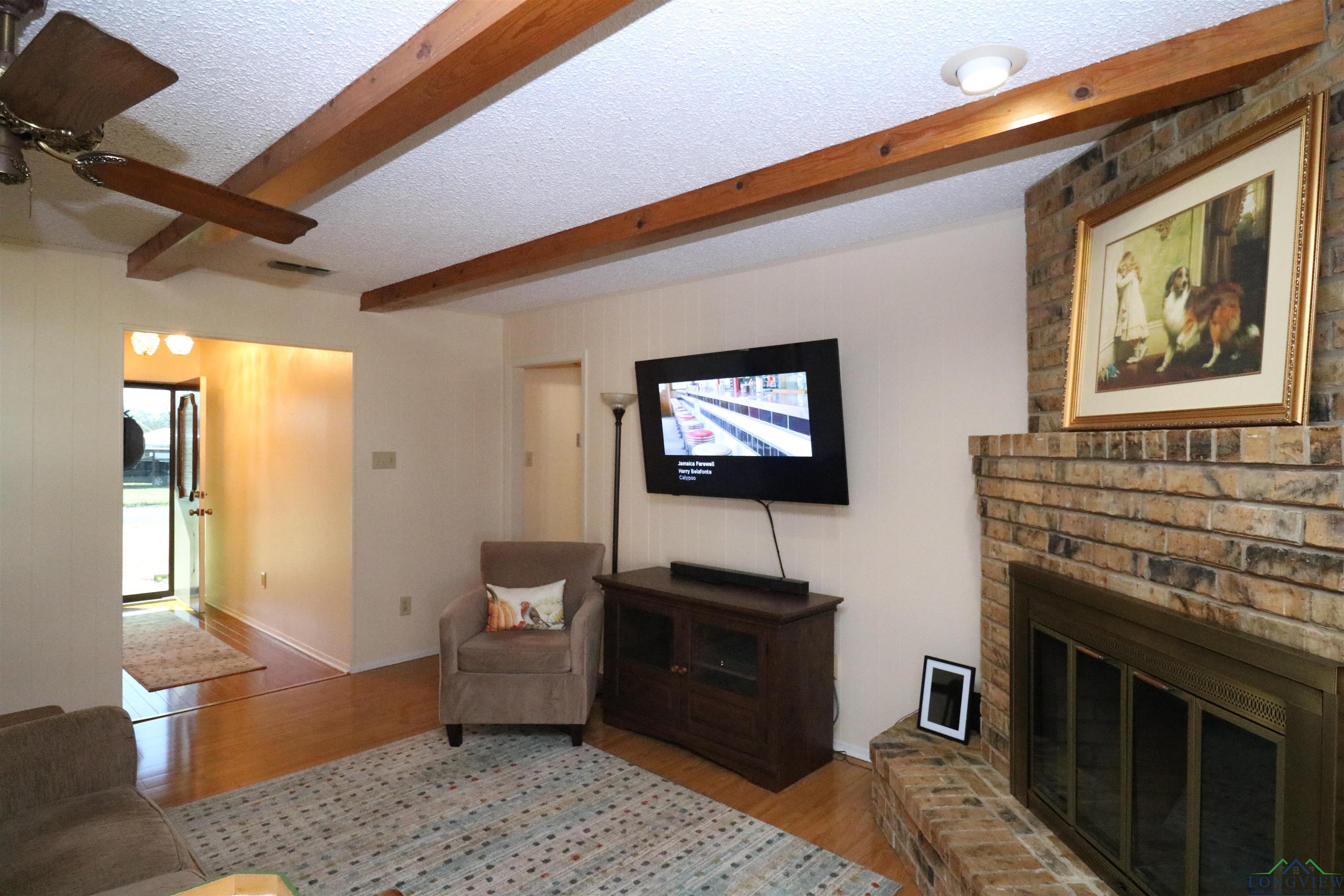 201 Terry St, White Oak, Texas image 10