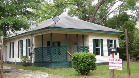 Homes For Rent - 115 Ryan Dr<br/> Longview, TX 75601