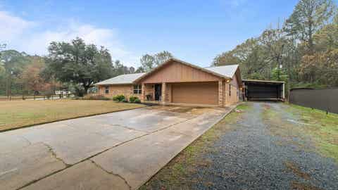 Homes For Sale - 801 W Cr 3433<br/> Cass County, Queen City, TX 75572